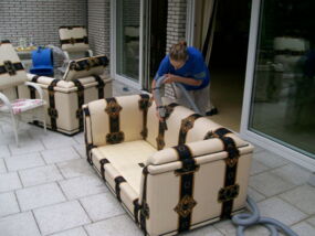 Reinigung eines exclusiven Sofas