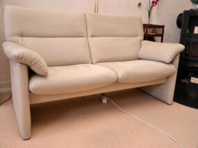 Mikrofaser Couch nach einer Polsterreinigung