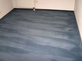 gereinigert Teppichboden mit vibratec-clean
