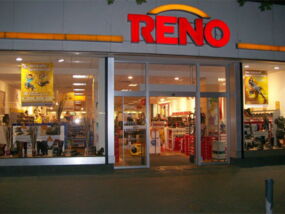 Teppichbodenreinigung im Schuhhaus Reno