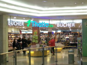 Auslegware reingen im Buchladen Thalia