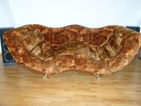 Breetz Laola, diesmal im Tiger Design. Auch an dieser Couch erfreut sich der Kunde nach unserer gründlichen Polsterreinigung.